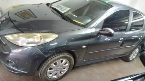 Peugeot 207 Compact 1.4 Allure 5P usado (2012) color Gris Grafito financiado en cuotas(anticipo u$s5.500)