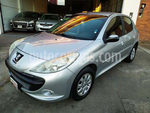 foto Peugeot 207 Compact 1.4 XS 5P usado (2010) color Gris Aluminium precio $590.000