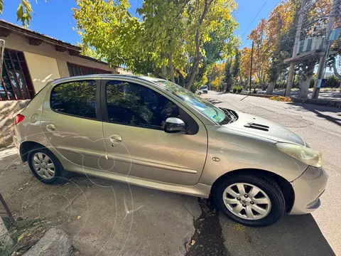 Peugeot 207 Compact 1.4 XS 5P usado (2009) color Gris Aluminium precio $7.999.999