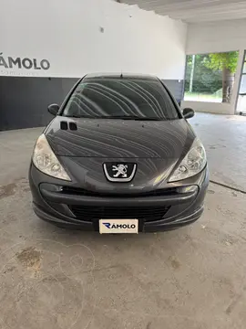 Peugeot 207 Compact 1.4 Active 5P usado (2013) color Gris precio u$s8.500