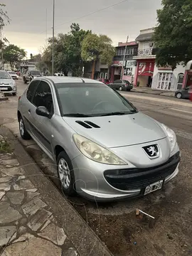 Peugeot 207 Compact 1.4 XR 3P usado (2009) color Gris Aluminium precio $7.900.000