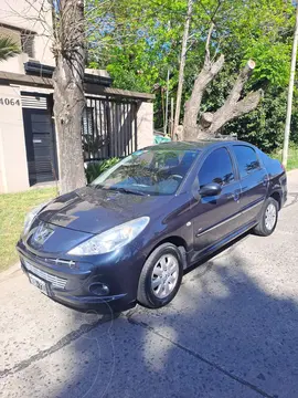 Peugeot 207 Compact 1.4 XS 5P usado (2013) color Azul precio $8.500.000