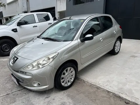 Peugeot 207 Compact 1.6 Allure 5P usado (2013) color Beige precio $12.000.000
