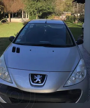 Peugeot 207 Compact 1.4 XR 5P usado (2010) color Gris Aluminium precio $8.000.000