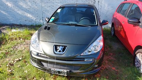 Peugeot 207 Compact 1.4 Active 4P usado (2011) color Verde Oscuro precio $715.000