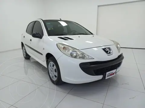 Peugeot 207 207 COMPACT 1.4 5 P XR//ACTIVE usado (2010) color Blanco precio $9.900.000