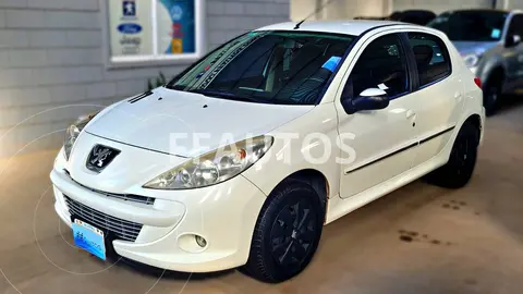 Peugeot 207 207 COMPACT 1.4 5 P XS//ALLURE usado (2013) color Blanco precio $8.499.000