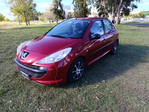 Peugeot 207 GTi 5P usado (2010) color Rojo precio $8.000.000