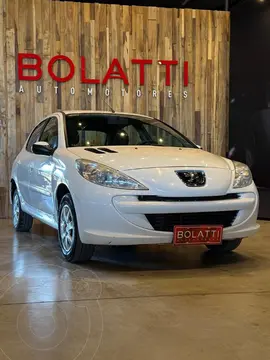 Peugeot 207 207 COMPACT 1.4 5 P XS//ALLURE usado (2016) color Blanco precio $12.500.000
