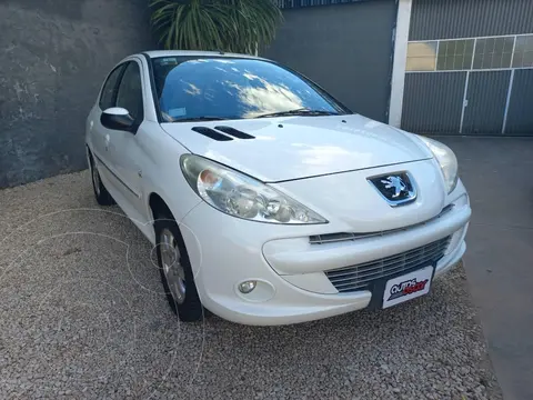 Peugeot 207 207 COMPACT 1.4 5 P XS//ALLURE usado (2011) color Blanco precio $11.000.000