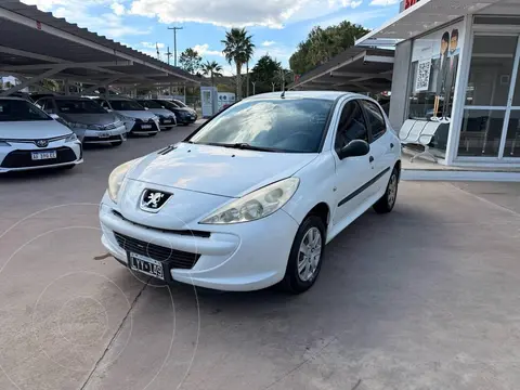 Peugeot 207 207 COMPACT 1.4 5 P XR//ACTIVE usado (2012) color Blanco precio $11.500.000