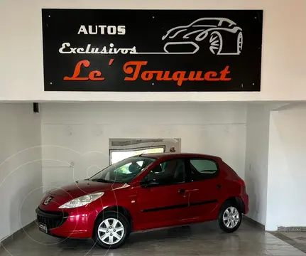 foto Peugeot 207 207 COMPACT 1.4 5 P XR//ACTIVE usado (2011) color Rojo precio $1.950.000