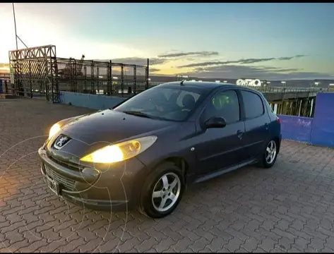 Peugeot 207 GTi 5P usado (2013) color Gris Shark precio $8.000.000