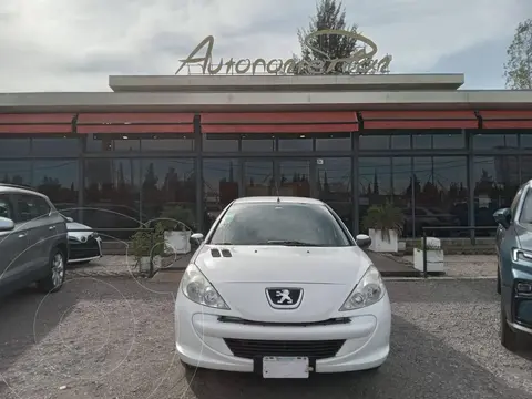 Peugeot 207 207 COMPACT 1.4 5 P XS//ALLURE usado (2015) color Blanco precio $14.500.000