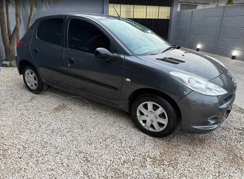 Peugeot 207 207 COMPACT 1.4 5 P XR//ACTIVE usado (2013) color Gris Oscuro precio $10.800.000