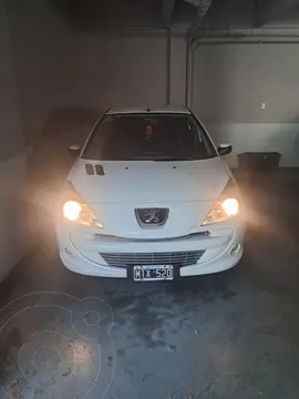 Peugeot 207 GTi 5P usado (2013) color Gris precio $10.000.000