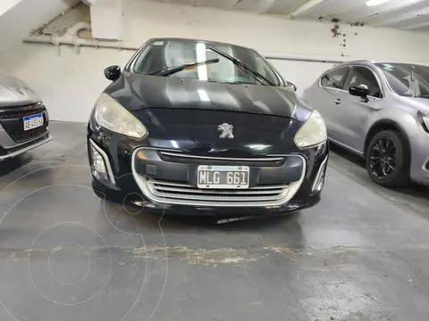 Peugeot 208 Allure 1.6 Tiptronic usado (2015) color Negro Perla financiado en cuotas(anticipo $4.000.000)