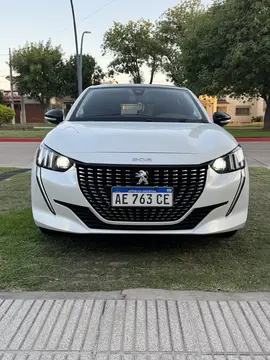 Peugeot 208 Feline 1.6 Tiptronic usado (2020) color Blanco Banquise precio $10.000.000