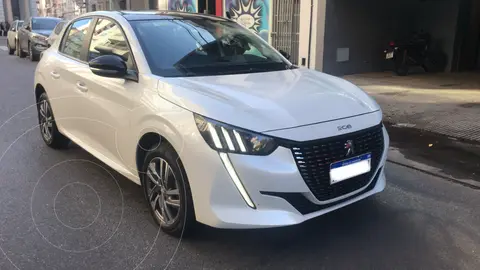 Peugeot 208 Feline 1.6 Tiptronic usado (2021) color Blanco Banquise precio $23.700.000