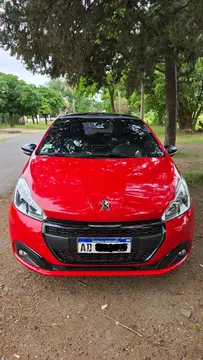 Peugeot 208 GT 1.6 THP usado (2018) color Rojo precio $19.800.000