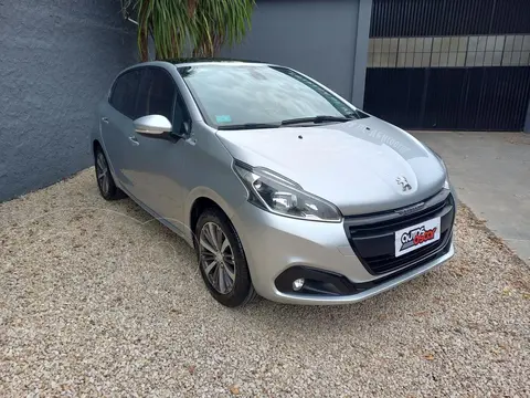 Peugeot 208 208 1.6 5P FELINE usado (2020) color Gris precio $20.300.000
