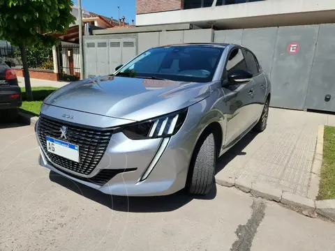 Peugeot 208 Feline 1.6 Tiptronic usado (2023) color Gris financiado en cuotas(anticipo $3.500.000 cuotas desde $190.000)