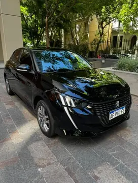 Peugeot 208 Feline 1.6 Tiptronic usado (2022) color Negro Perla precio $15.000.000