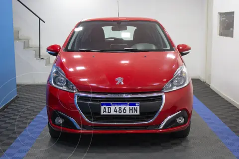 foto Peugeot 208 208 1.6 5P ALLURE usado (2019) color Rojo precio $4.895.000