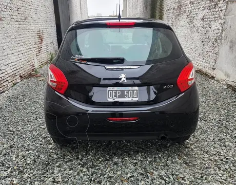 Peugeot 208 208 1.5 5P ALLURE NAV usado (2014) color Blanco precio $14.000.000