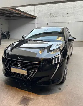 Peugeot 208 Style 1.6 Aut usado (2022) color Negro financiado en cuotas(anticipo $4.200.000 cuotas desde $95.000)