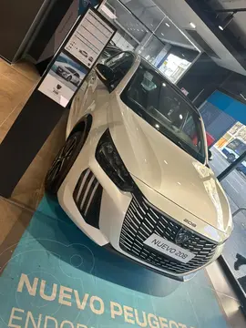 Peugeot 208 GT T200 nuevo color Blanco Banquise financiado en cuotas(anticipo $9.500.000)