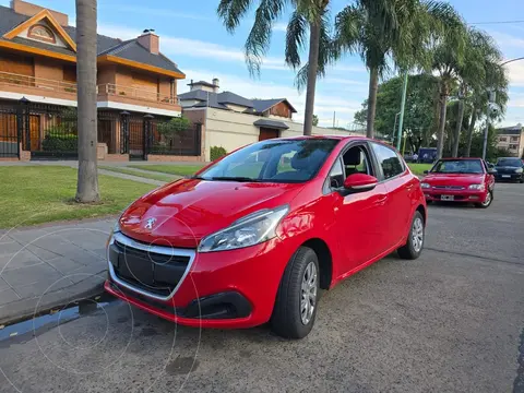 Peugeot 208 Active 1.5 usado (2019) color Rojo precio $9.000.000