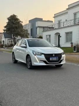 Peugeot 208 Allure 1.6 Tiptronic usado (2021) color Blanco Banquise financiado en cuotas(anticipo $9.000.000 cuotas desde $490.000)