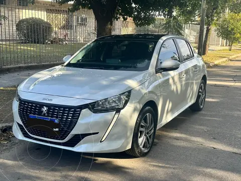 foto Peugeot 208 Allure 1.6 Tiptronic Pack usado (2022) color Blanco precio $22.800.000