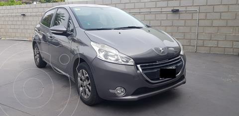 Peugeot 208 Allure 1.5 usado (2015) color Gris Aluminium financiado en cuotas(anticipo $930.000)