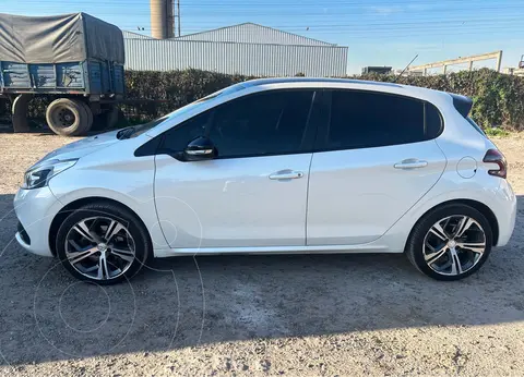 Peugeot 208 GT 1.6 THP usado (2020) color Blanco Nacre precio u$s16.900