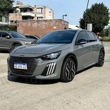 Peugeot 208 GT usado (2024) color Gris Aluminium financiado en cuotas(anticipo $10.500.000 cuotas desde $350.000)