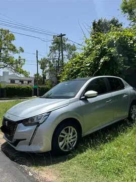 Peugeot 208 Active 1.6 usado (2023) color Gris Aluminium precio $12.500.000