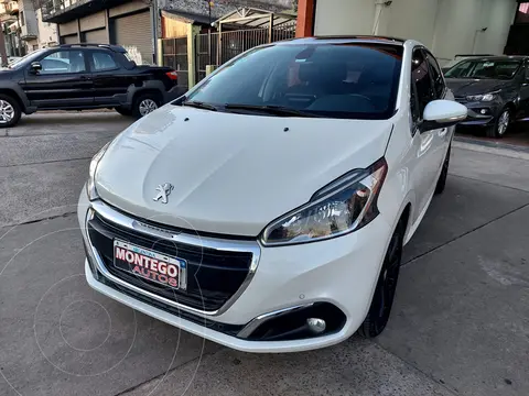 Peugeot 208 Feline 1.6 usado (2018) color Blanco Nacre precio $18.500.000