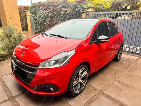 Peugeot 208 GT usado (2020) color Rojo financiado en cuotas(anticipo $6.500.000 cuotas desde $280.000)