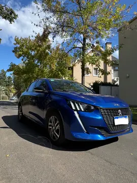 Peugeot 208 Feline 1.6 Tiptronic usado (2022) color Azul Oscuro financiado en cuotas(anticipo $6.500.000 cuotas desde $400.000)