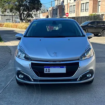 Peugeot 208 Feline 1.6 Aut usado (2019) color Gris financiado en cuotas(anticipo $8.500.000 cuotas desde $400.000)