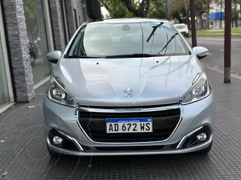 Peugeot 208 Feline 1.6 usado (2019) color Gris financiado en cuotas(anticipo $4.000.000 cuotas desde $200.000)