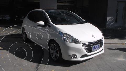 Peugeot 208 Feline 1.6 Pack Cuir usado (2014) color Blanco precio $2.999.900