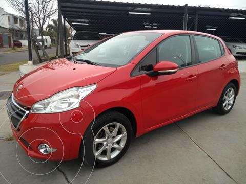 foto Peugeot 208 Allure 1.6 Aut NAV usado (2014) color Rojo precio $1.250.000
