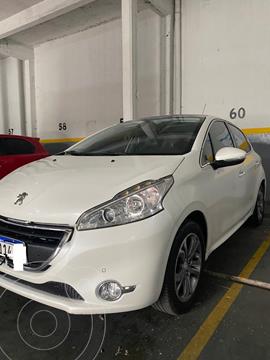 foto Peugeot 208 Feline 1.6 Pack Cuir usado (2016) color Blanco Nacré precio $1.398.000