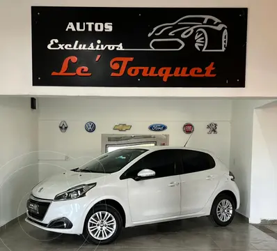 Peugeot 208 208 1.6 5P ALLURE usado (2019) color Blanco precio $4.350.000