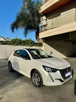 Peugeot 208 Allure 1.6 Tiptronic usado (2020) color Blanco Banquise precio $11.000.000