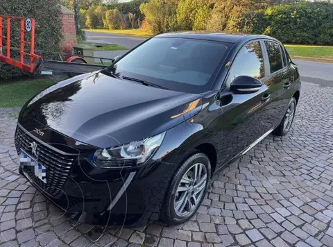 Peugeot 208 Feline 1.6 Tiptronic usado (2021) color Negro Perla financiado en cuotas(anticipo $2.000.000)