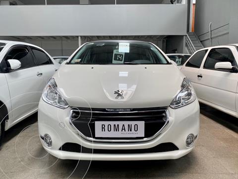 Peugeot 208 Allure 1.6 usado (2014) color Blanco Nacre precio $1.700.000